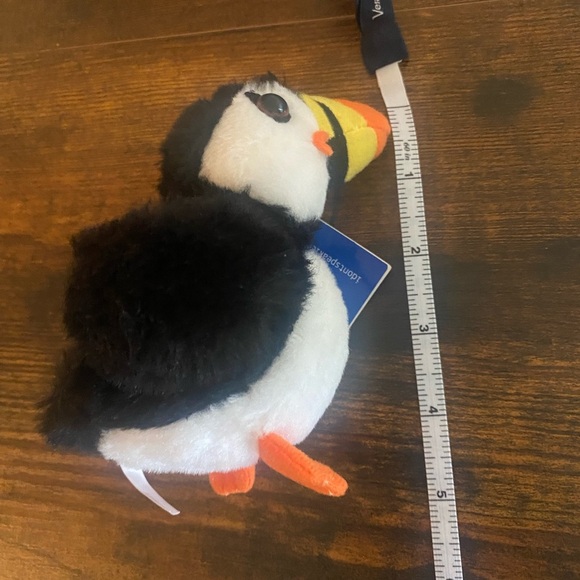Small puffin stuffed animal - Picture 6 of 6
